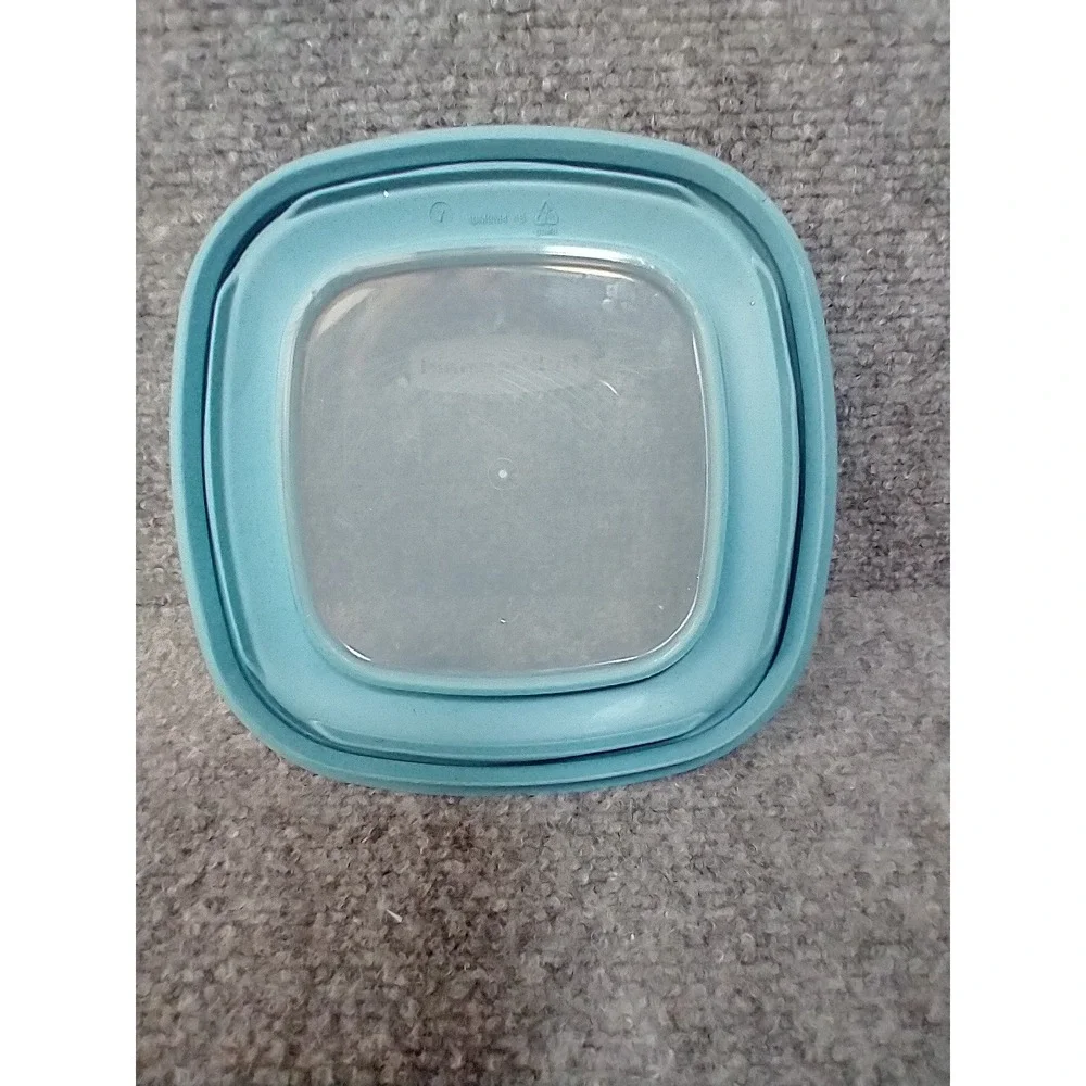 Rubbermaid Premier Lids Replacement Teal Blue Square Lid 10M3M4 4B 5 Inch